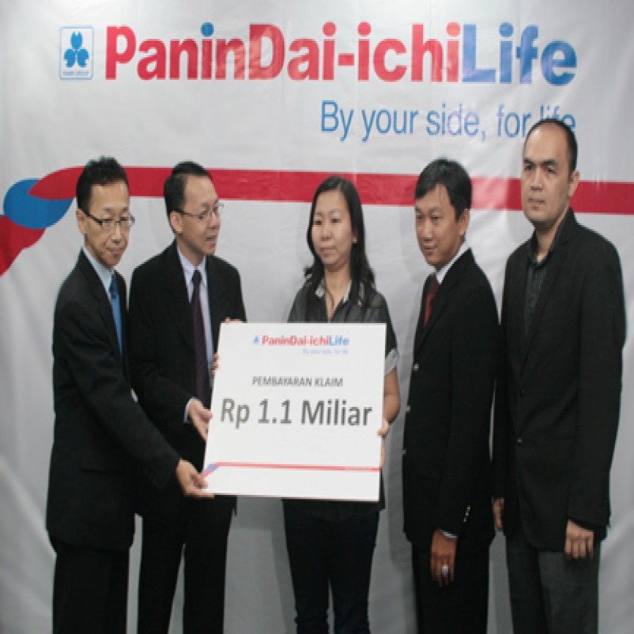 Panin Dai-Ichi Life Serah Terima Klaim Rp 1,1 Miliar ...